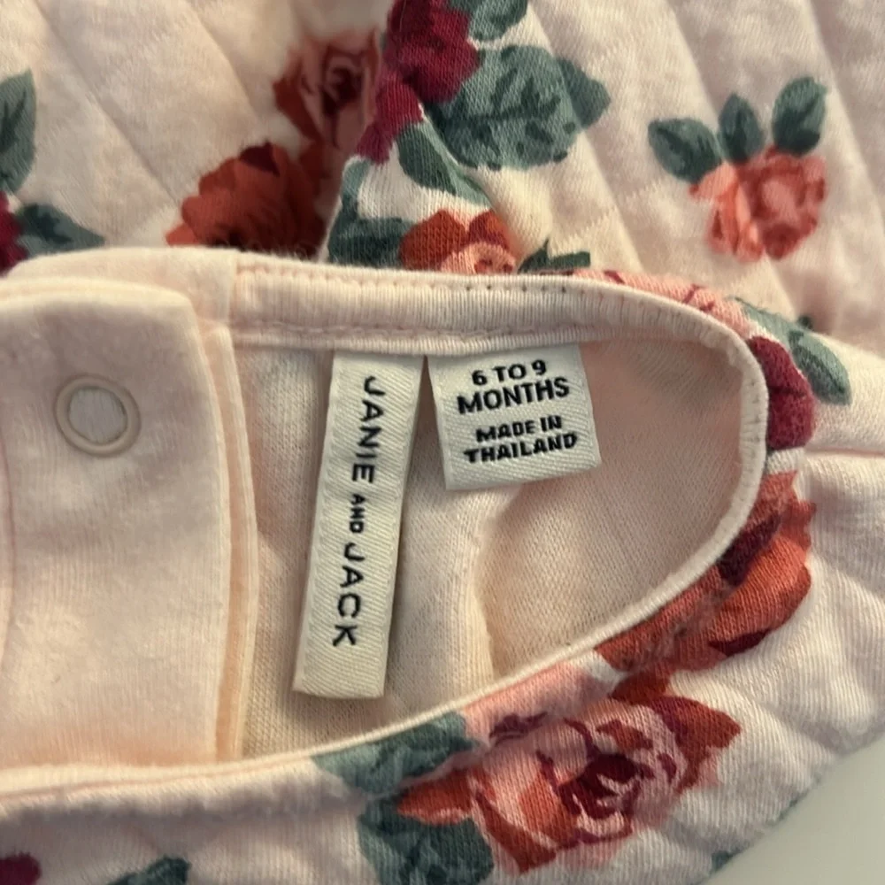 Janie and Jack Baby Girl Floral One Piece Comfy Pajamas Size 6-9 Months